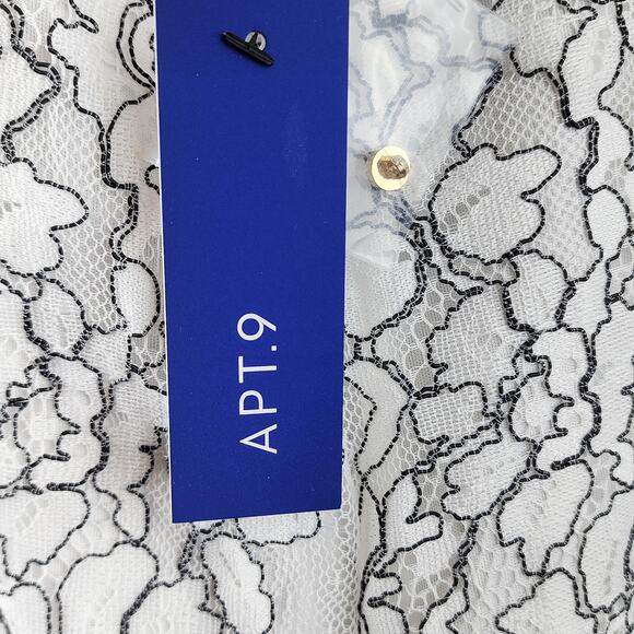 APT. 9 Sleeveless Top Medium Size Women's White Floral Printed Lace Blouse - Picture 13 of 16